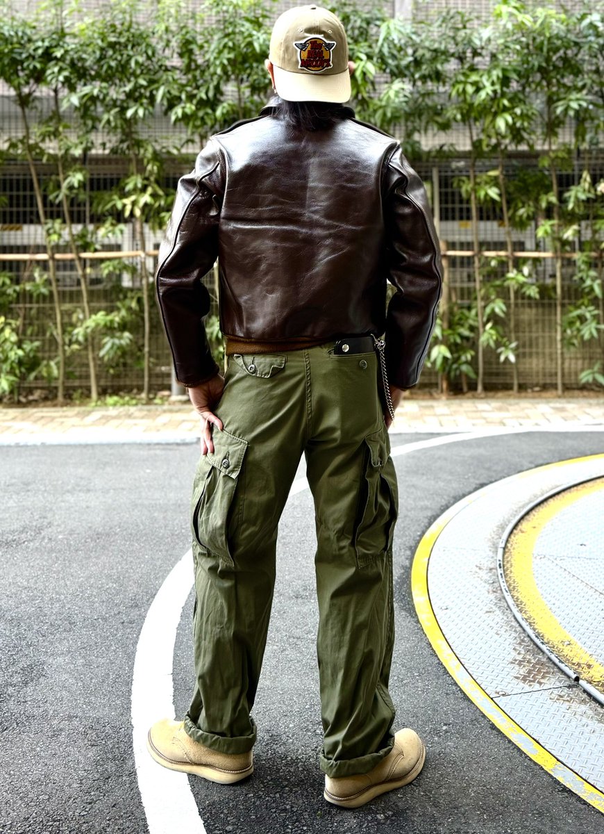 nojeans_nolife's tweet image. はぁ？
世間は金曜から三連休だと⁉️
知らんわ！こちとら仕事じゃ💢

チクショー なんで涙が出るんだ✨
羨ましいぜ…😭

#buzzricksons
#therealmccoys