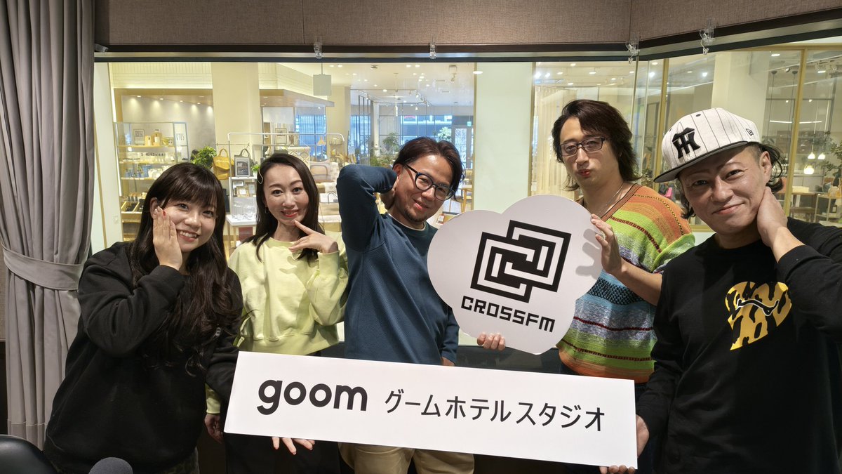 TAKE IT EASY tweet media