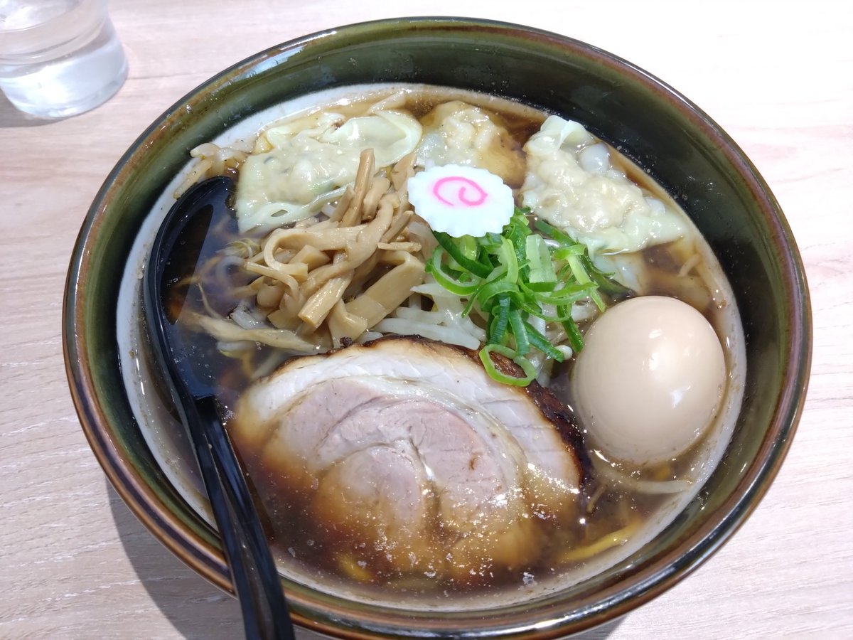 るーちょ tweet media