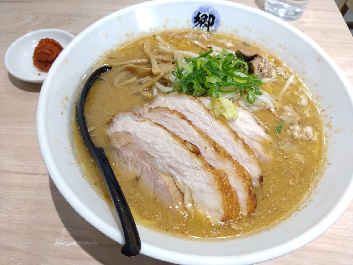 るーちょ tweet media