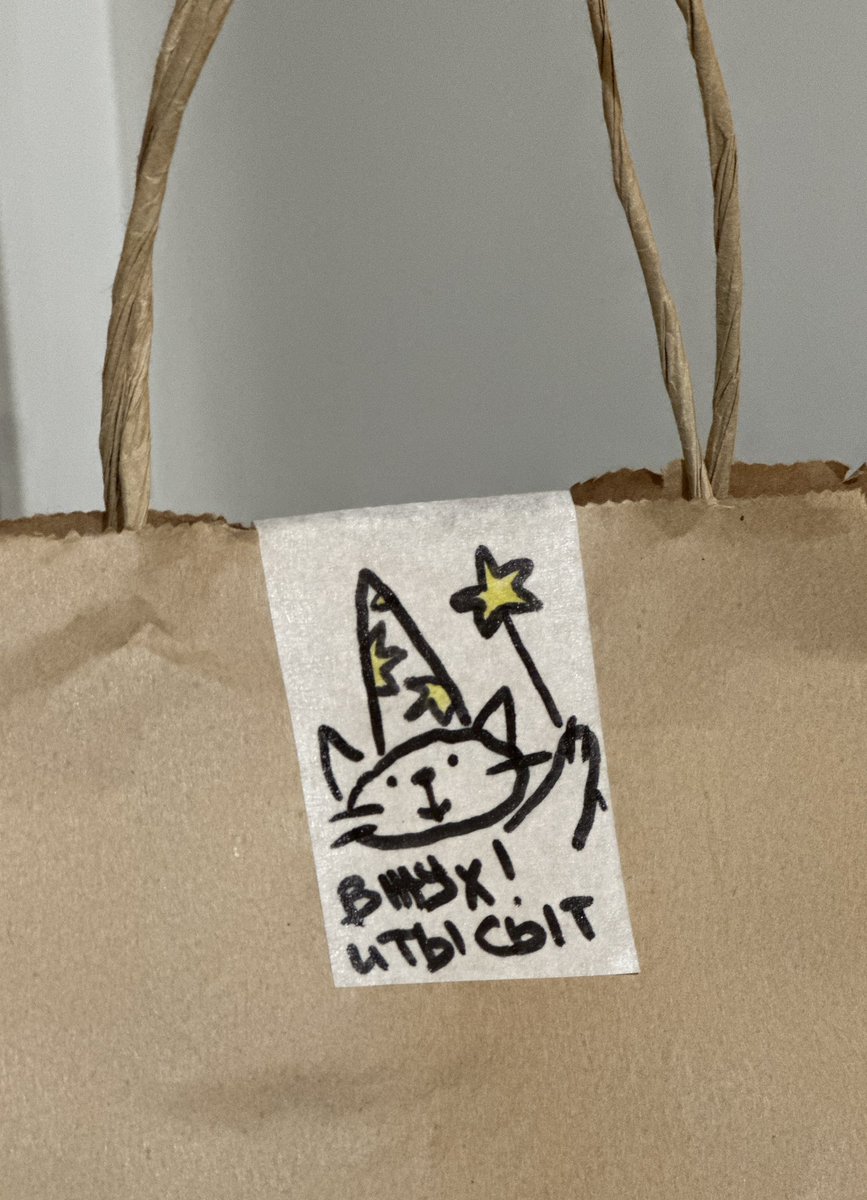 Даша три собаки и кот tweet media