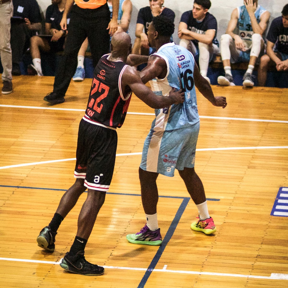 CORTINA DIRECTA 🇺🇾🏀 tweet media