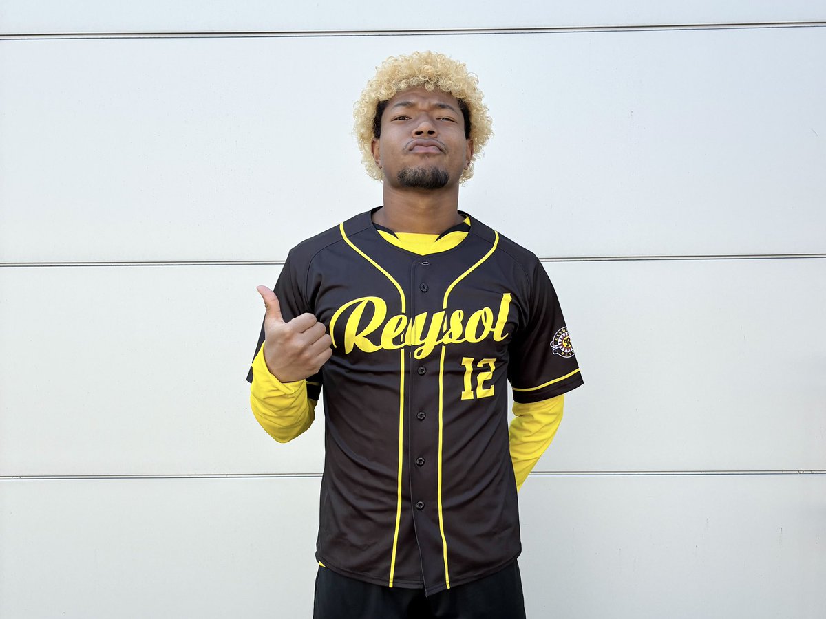 PICK UP ITEM🔍☀️ 明日3/22(日)より発売のベースボールシャツ