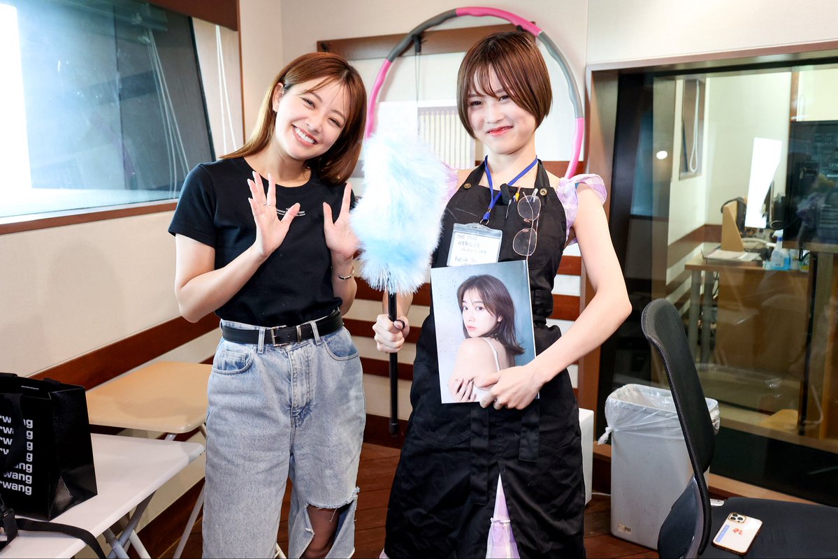 𝐑𝐞𝐢𝐧𝐲 𝐑𝐞𝐜𝐨𝐫𝐝𝐬 tweet media