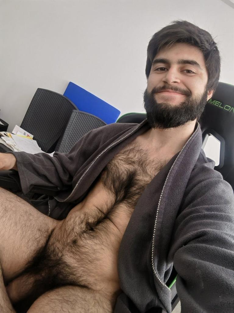 Alejandro Flores tweet media