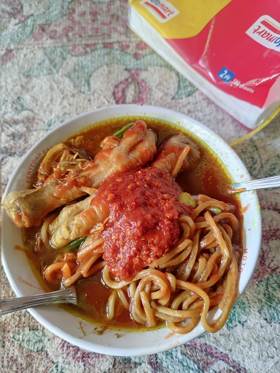 A minoor 🎶 tweet media