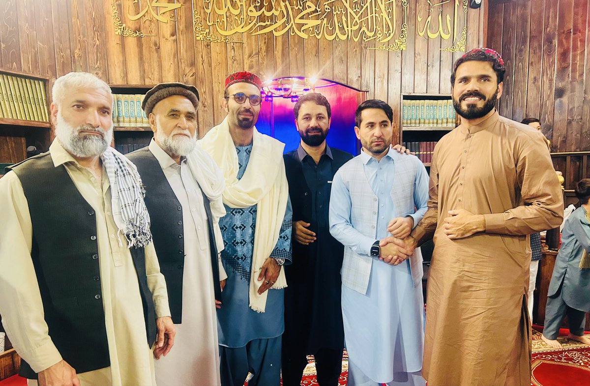 J_Pasoon's tweet photo. اختر دې تاسې ټولو ته مبارک وي.
الله تعالی مو ټول عبادتونه قبول او مقبول وګرځوه، له هر افته په امان او د باعزته ژوند څښتن شی. https://t.co/1B7blOr9Gm