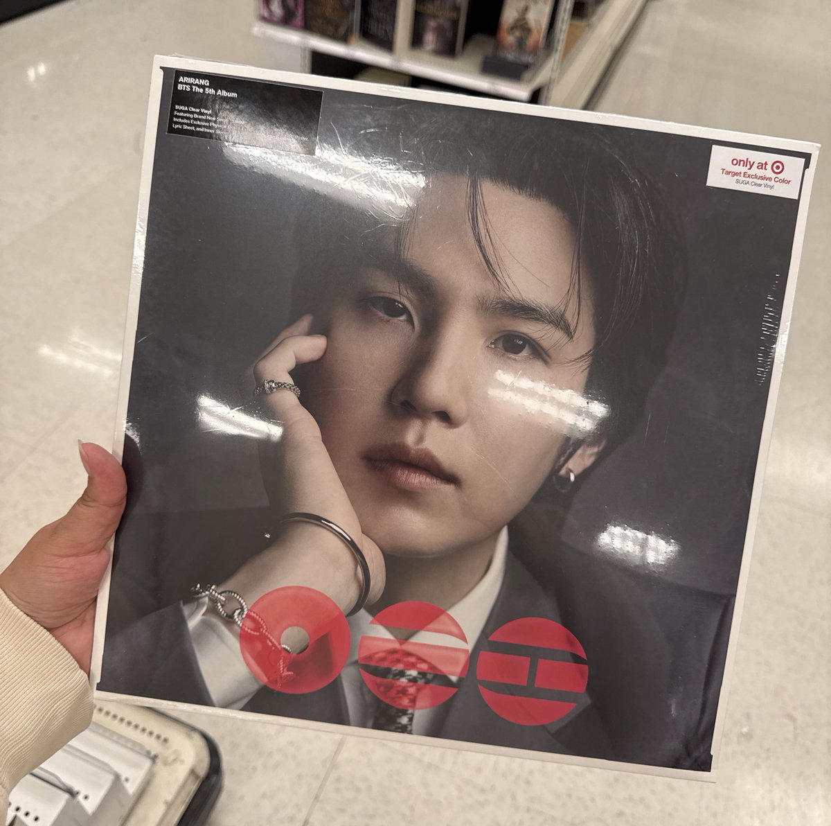 ☆ mrs & dwy era tweet media