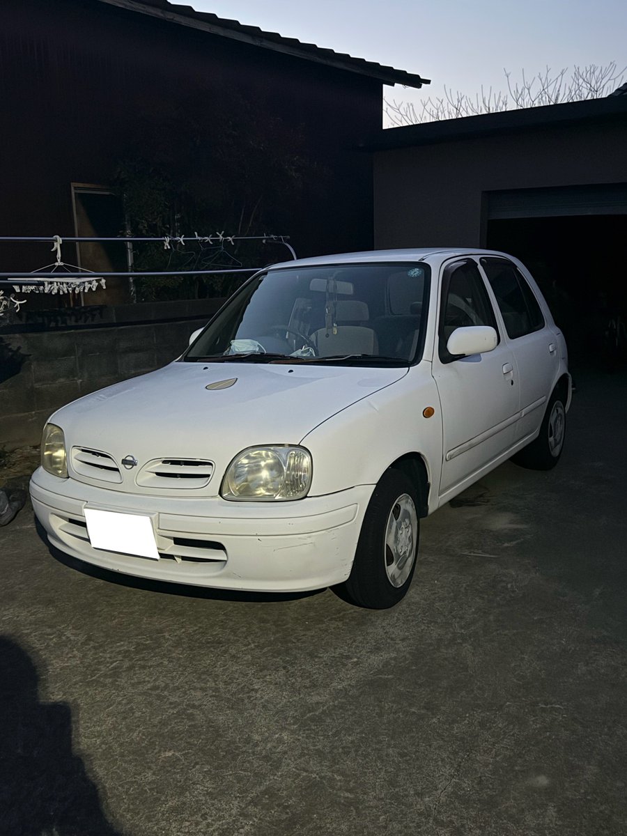 平成13年マーチ1.0
走行約70000km
車検12月まで
興味ございましたら！
#徳島
#マーチ
#k11