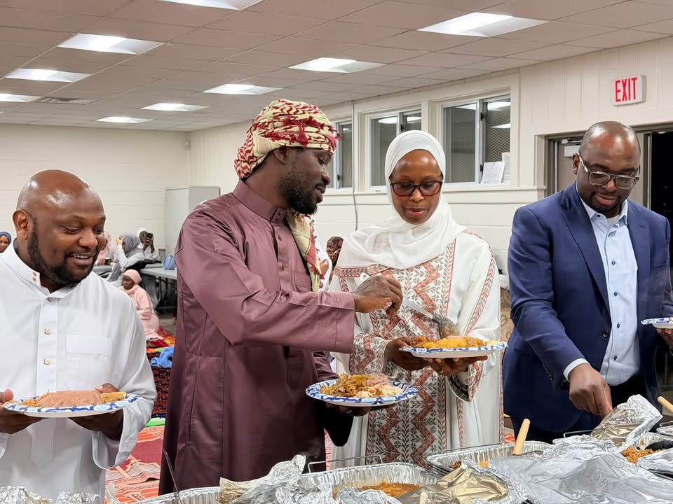 Radio 4 |103.3 FM Ensunsuzi tweet media