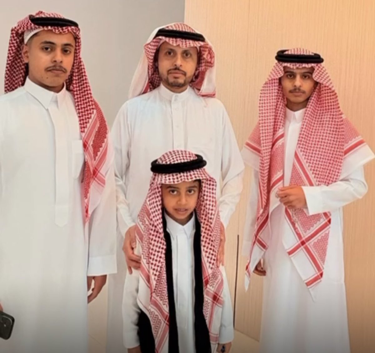 سامي العنزي tweet media