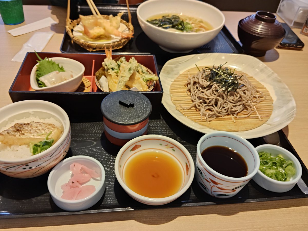 いろはすねーさん tweet media