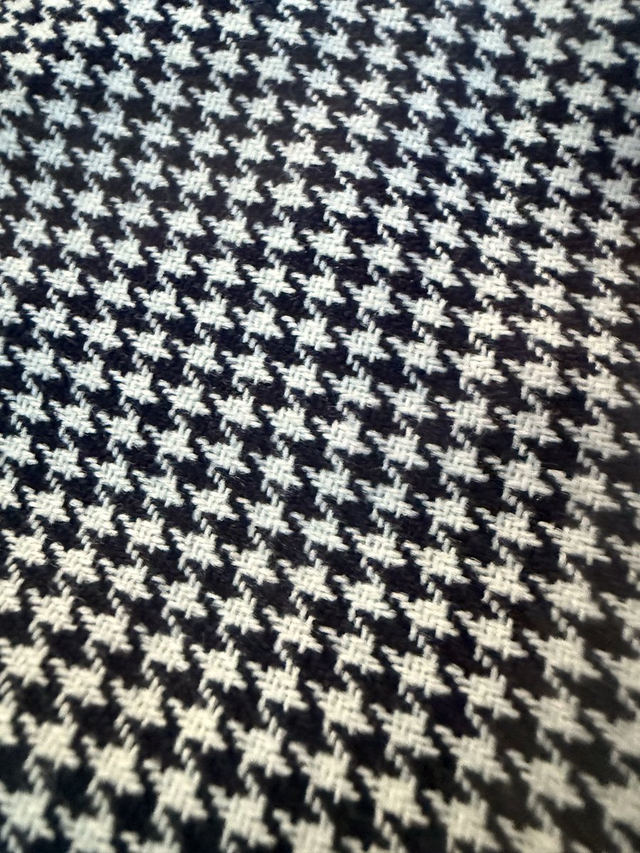 saningratta's tweet photo. Identidad textil 
Uniformes que visibilizan valores e historia, raíces y costumbres que dan abrigo y nos representan. 
Eso hacemos en TIVATEX   #uniformes_escolares #autoctono #tradicion #historia #Legado #textil_argentina https://t.co/dtqvrHwXDm