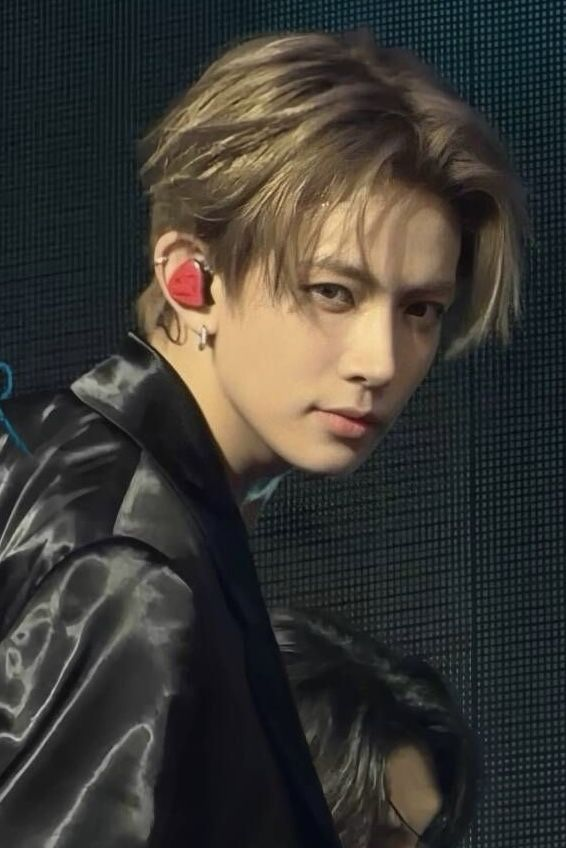 esther : BRING HEESEUNG BACK tweet media