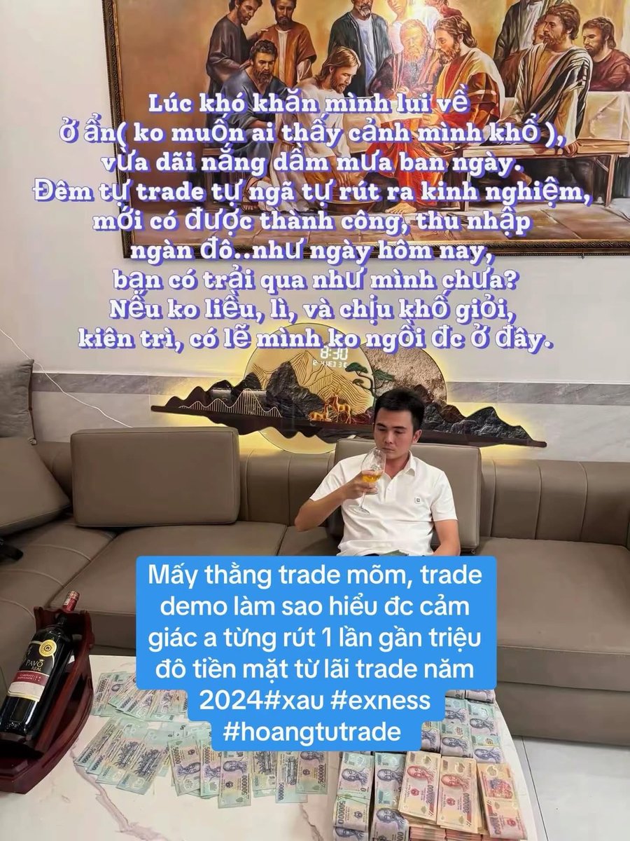 AniviaNgai's tweet photo. Kỷ niệm hơn 3 năm từ trắng tay lên lại( ở ẩn cuối 2022).
Mình vẫn luôn ghi nhớ nhờ những lúc vấp ngã, mình sống chậm lại, đọc sách của thiền sư thích nhất hạnh để những lúc đau khổ nhất, luôn tìm thấy đc thứ quý giá là trân quý từng hơi thở, bước chân, cây cỏ, mọi vật xung quanh dù đơn giản nhưng nó cho bản thân mình thêm chút năng lượng để hiểu rằng, mỗi ngày hãy sống hết mình mỗi ngày, dù là lúc khó khăn sẽ sống theo kiểu khó khăn, giàu sang sẽ có cách sống của giàu sang. 
Dù ở vị trí nào thì bản thân mình luôn điều tiết đc nhịp độ. 
Và đặc biệt là thế giới 8 tỷ người thì có 8 tỷ con người đặc biệt khác nhau, mỗi chúng ta đều là 1 phiên bản đặc biệt. Mà ko ai có thể so sánh vs chúng ta đc.