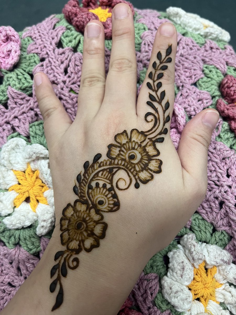 🦊Delphox Luna 🌸🌙| 2.0 | Time Travel Vtuber ⌛ tweet media