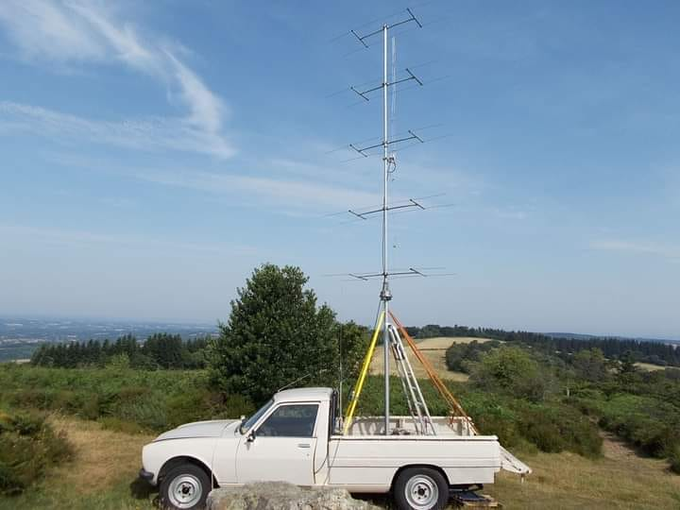 📟 1001SWL 📟 tweet media