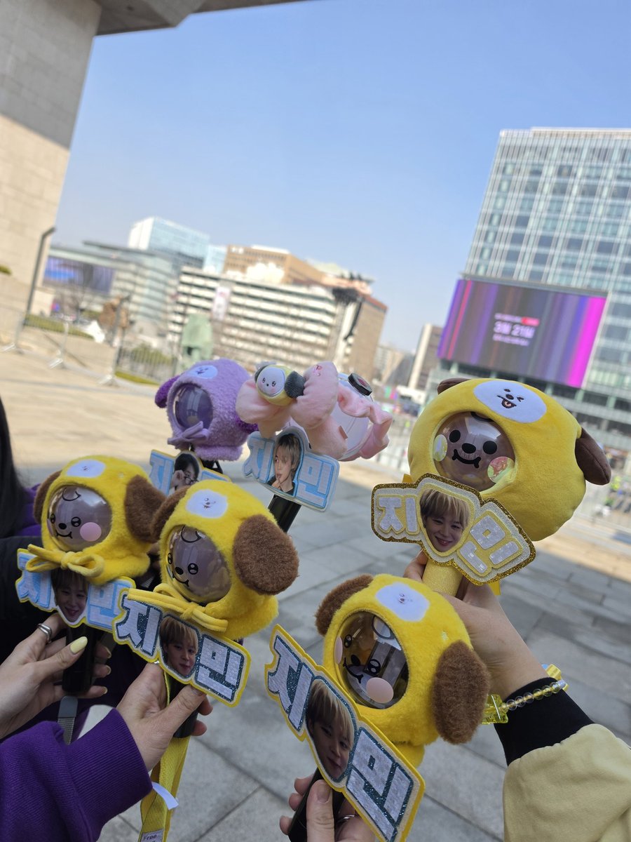 💛찜이너💛 tweet media