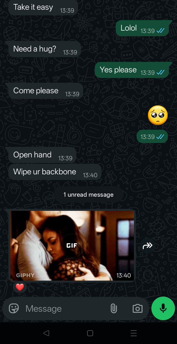 ExianLuna tweet media