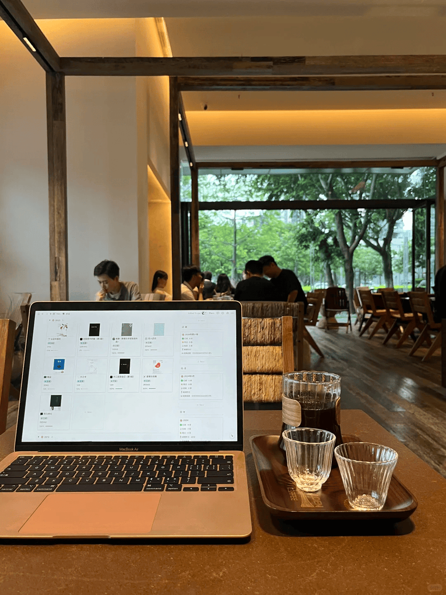 Elias Muñoz tweet media