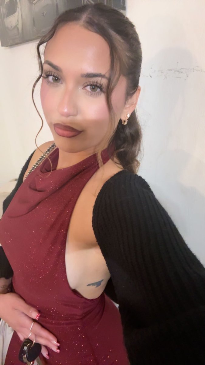 selllss_'s tweet photo. You’re favorite Latina 🫦 https://t.co/IzCM6rDPbF