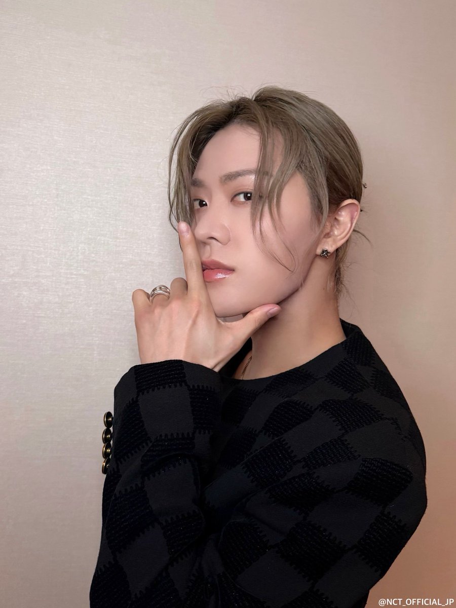 #映画スペシャルズ 公開御礼舞台挨拶🕺
お越しいただいたみなさん、全国でライブビューイングをご覧いただいたみなさん、ありがとうございました🫶

<a href="/eiga_specials/">映画『スペシャルズ』公式</a>
#映画スペシャルズ 
#YUTA #ユウタ #유타 #中本悠太
#NCT #NCT127