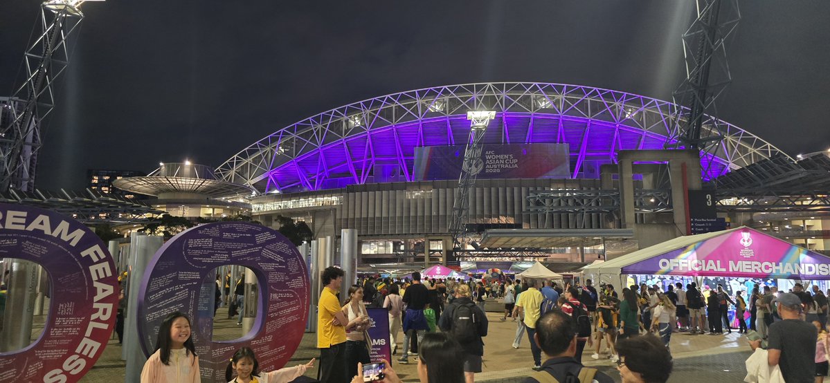 PE Teacher tweet media