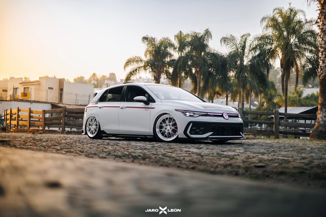 REABETSWE tweet media