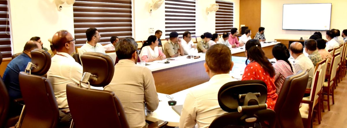 Collector and DM Anand tweet media