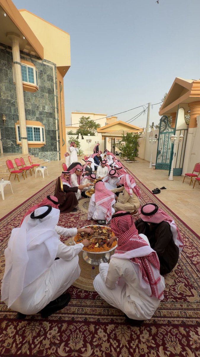 خالد العميم ..اعلامي .. tweet media