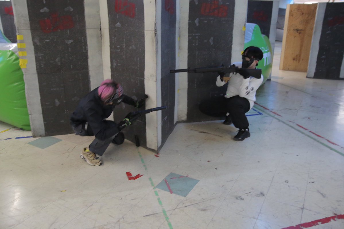 ハリー tweet media