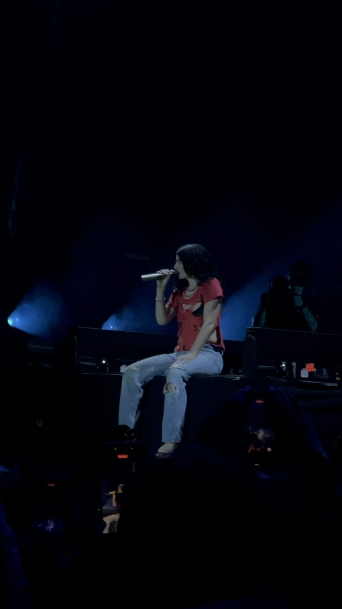 Santiago tweet media