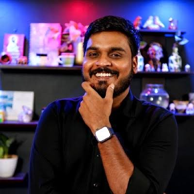 KariKalankiru's tweet photo. பாதிக்கப்பட்ட பெண்களின் வீடியோக்களை குறைந்தபட்சம் 20 பேர் கொண்ட நெட்வொர்க்குடன், சத்யா பகிர்ந்திருப்பதாக தகவல்..  

இதுவொரு பாலியல் சுரண்டல் நெட்வொர்க்.. இந்த கிரிமினல் கும்பலில்  பெண்களும் இருக்கின்றனர் என கூறுகிறார்கள்!

அந்த கும்பலையும் கைது செய்து, கடுமையான தண்டனை வழங்க வேண்டும்!
