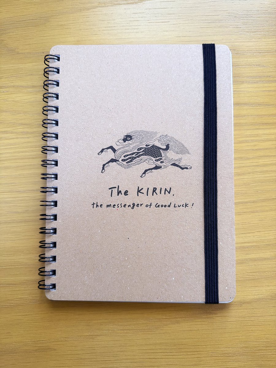 zinbei_info's tweet photo. キリンビールの取手工場で購入したグッズが大変かわいい　ビール靴下が特にお気に入り🍺 https://t.co/5jItNqR2Um