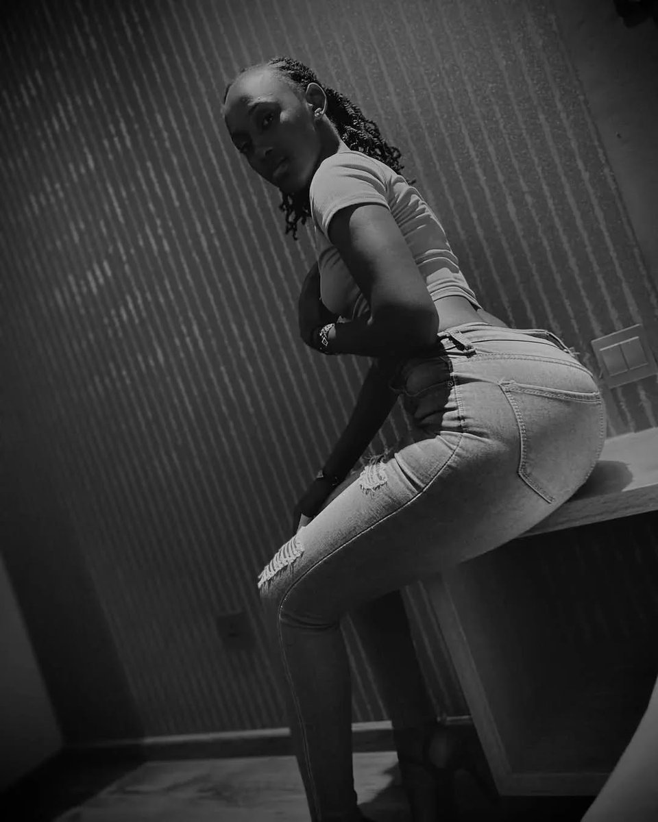 Tender 💰⛱️ tweet media