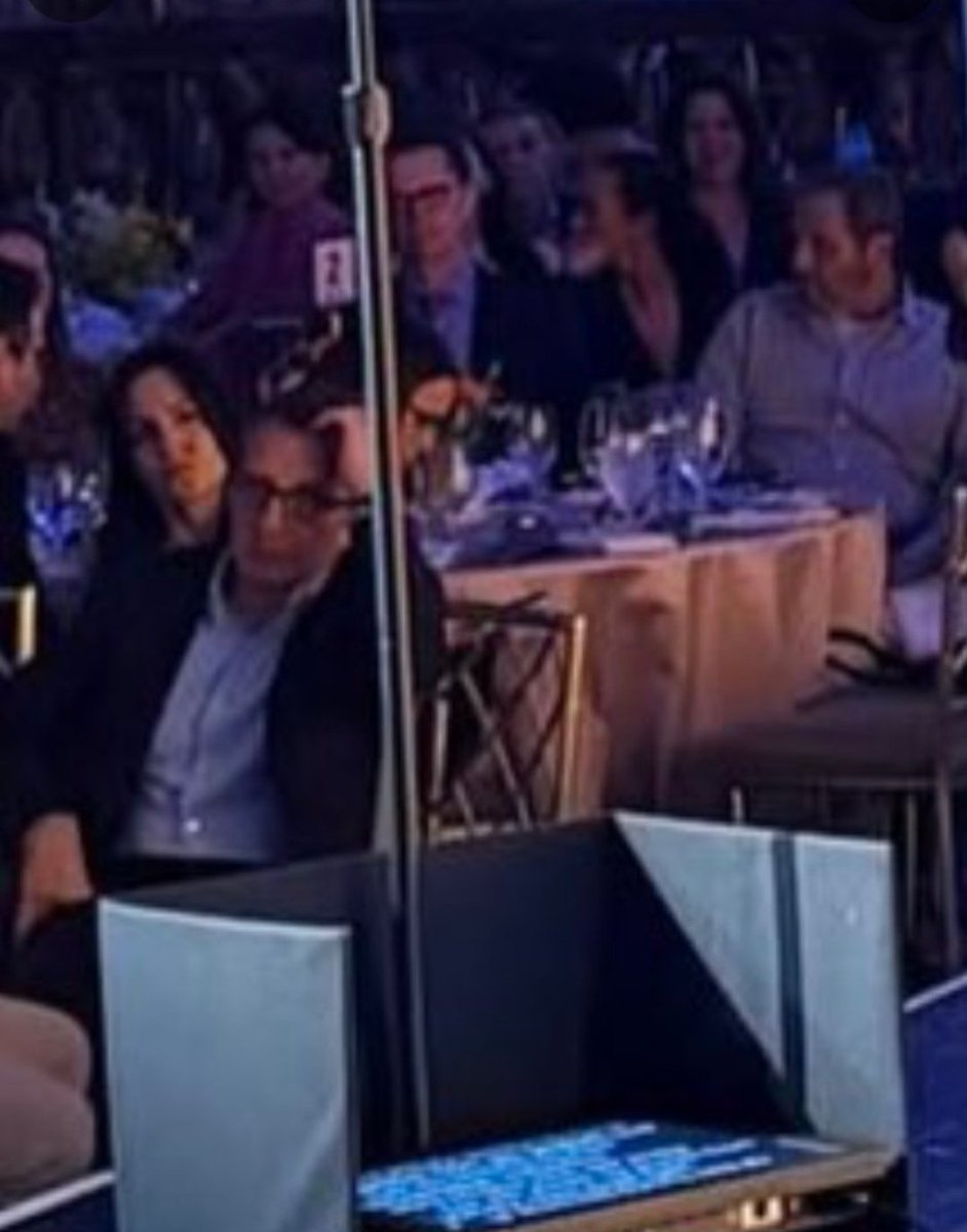 Mollie'sMama tweet media