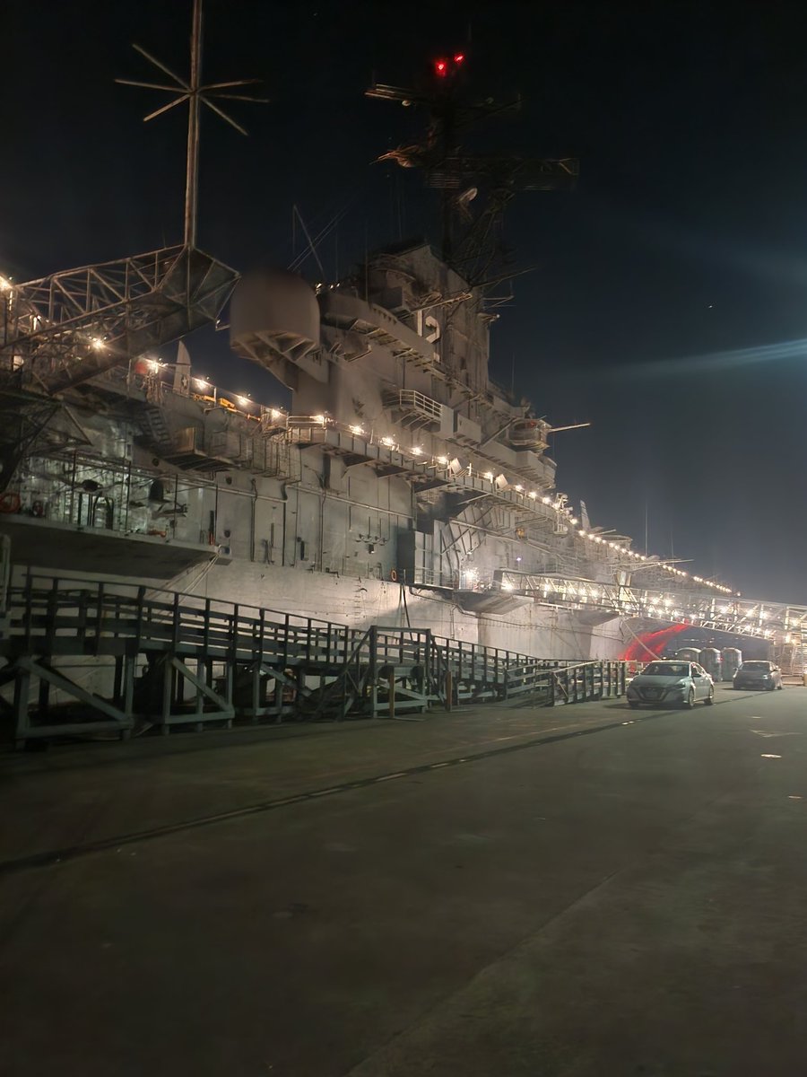 Adi🌟 Weebcon Oshi Lounge 🐰💐 tweet media