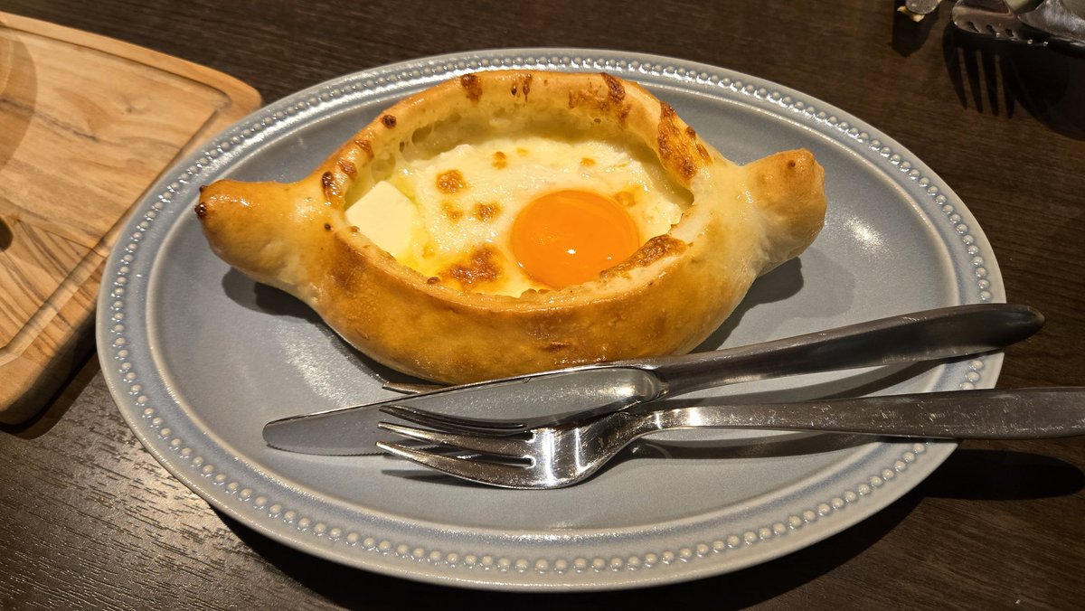 ebimax08 tweet media