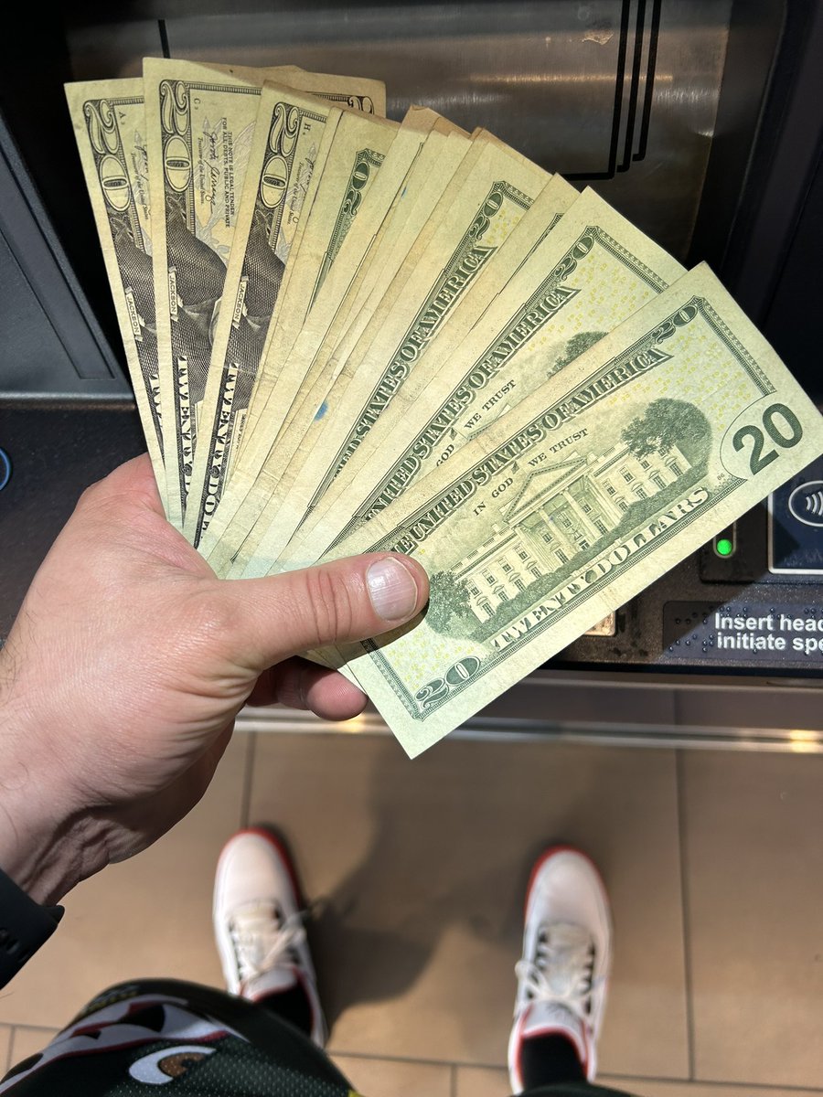 Dominus Leo tweet media