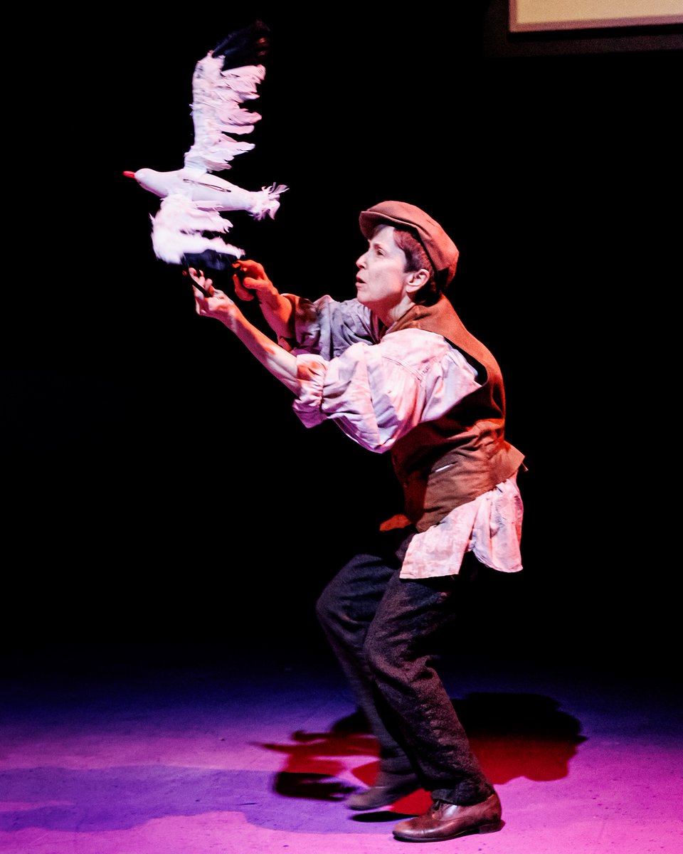 BuzzCenterStage tweet media