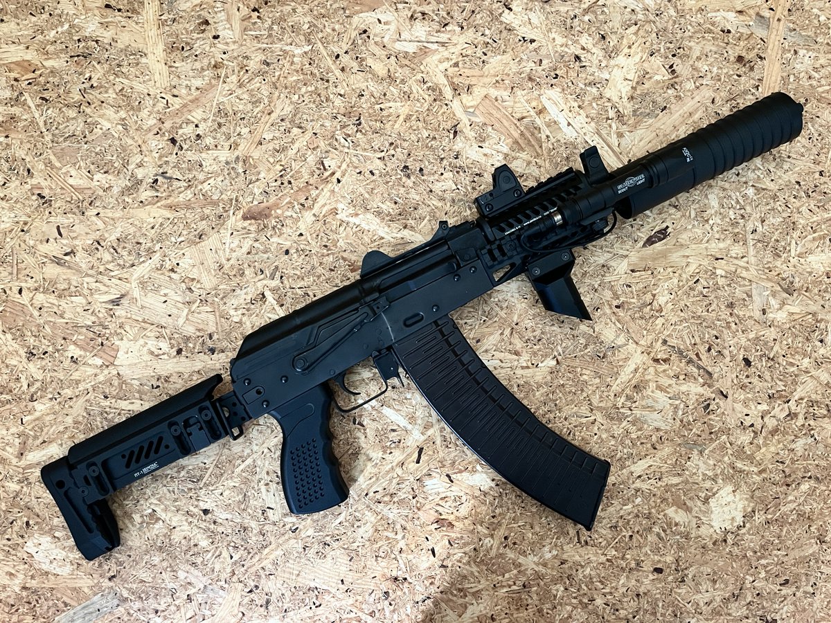 小家小固 tweet media