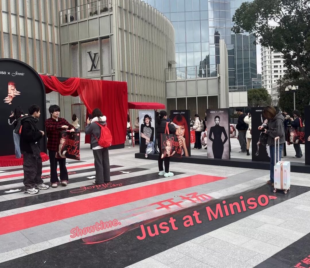 sdington tweet media