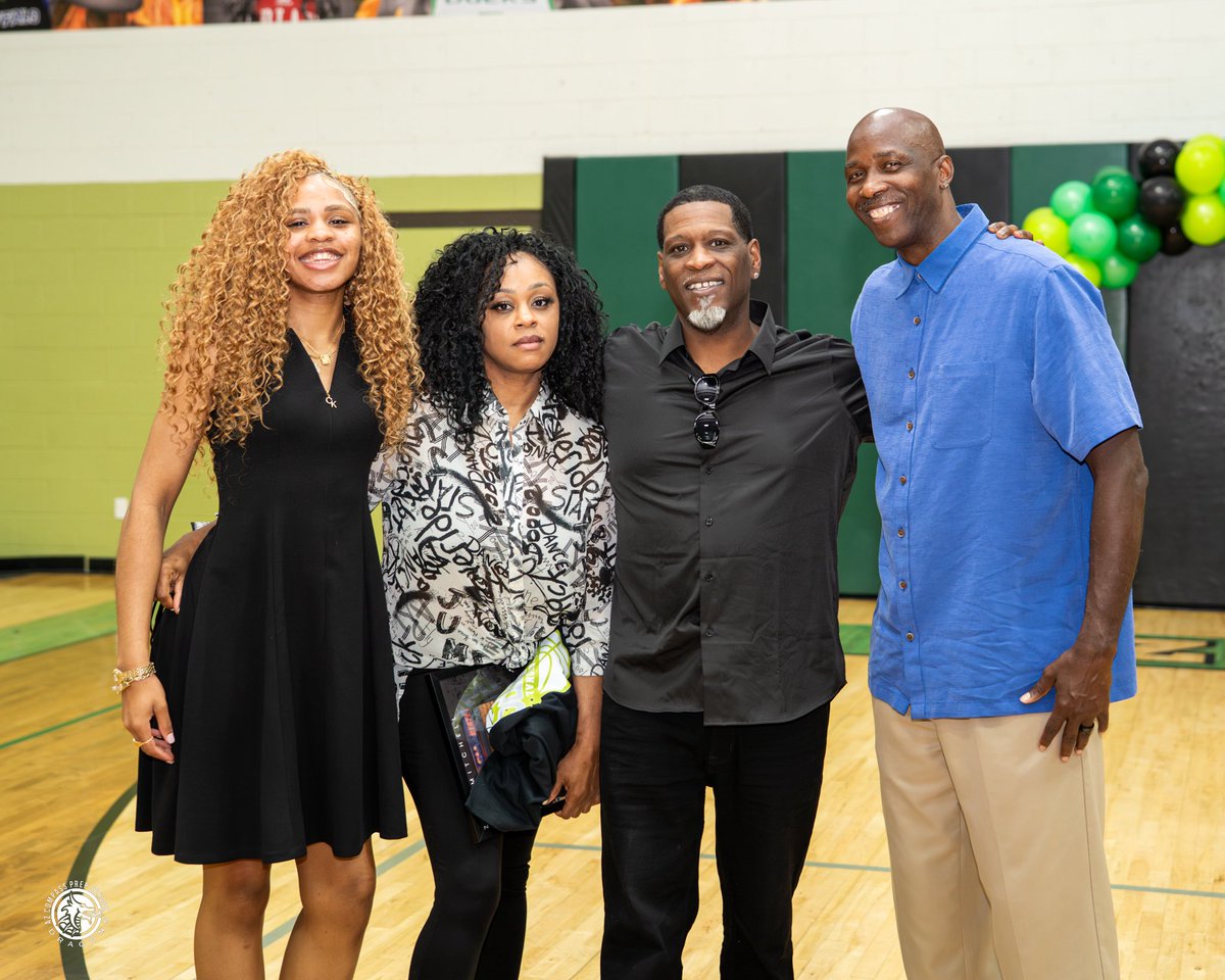 AZ Compass GBB tweet media