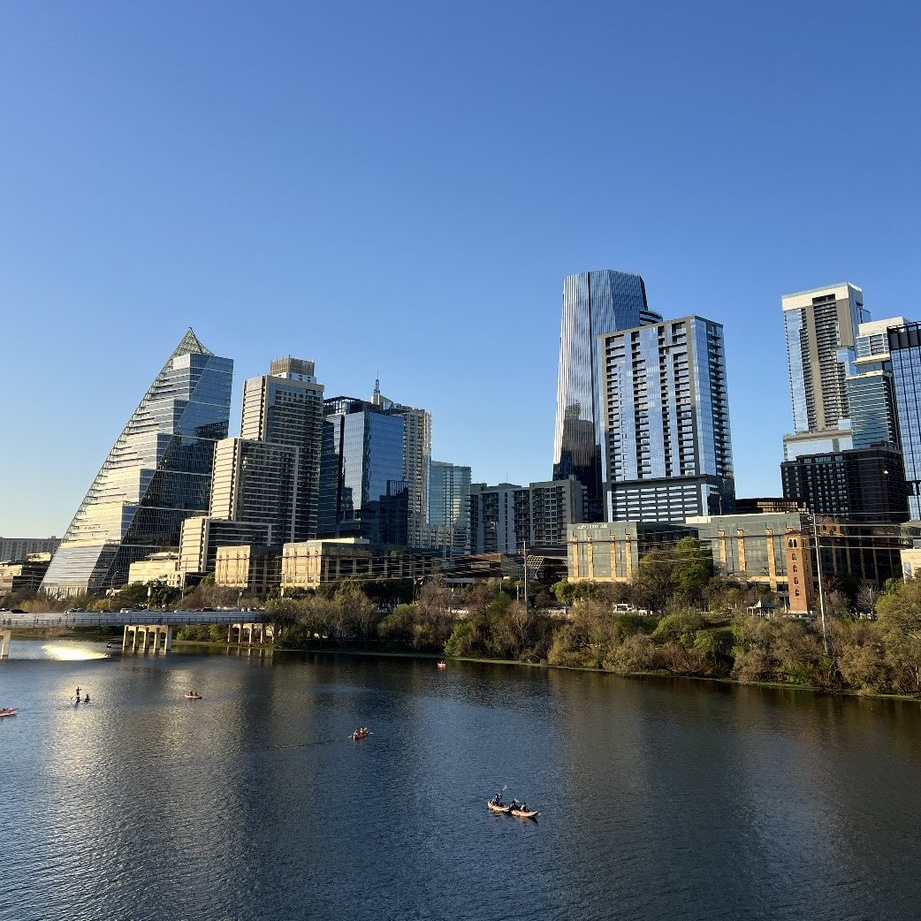 Star ⭐️ tweet media