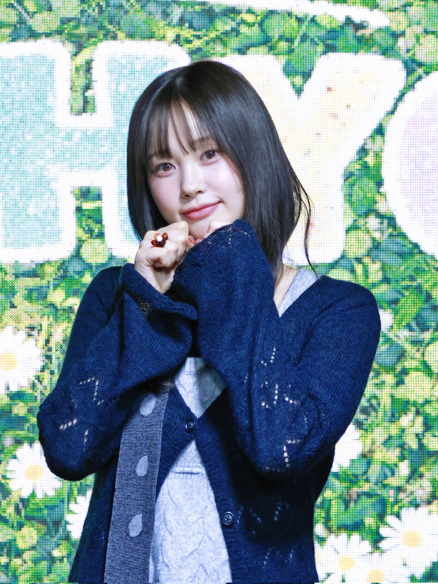 🫐🫐🍼 tweet media