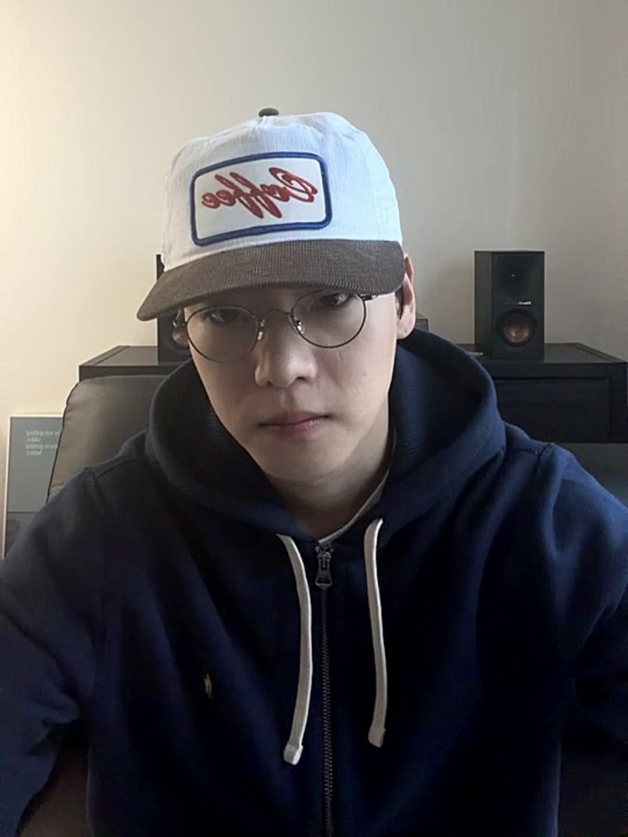 이션스토어 tweet media