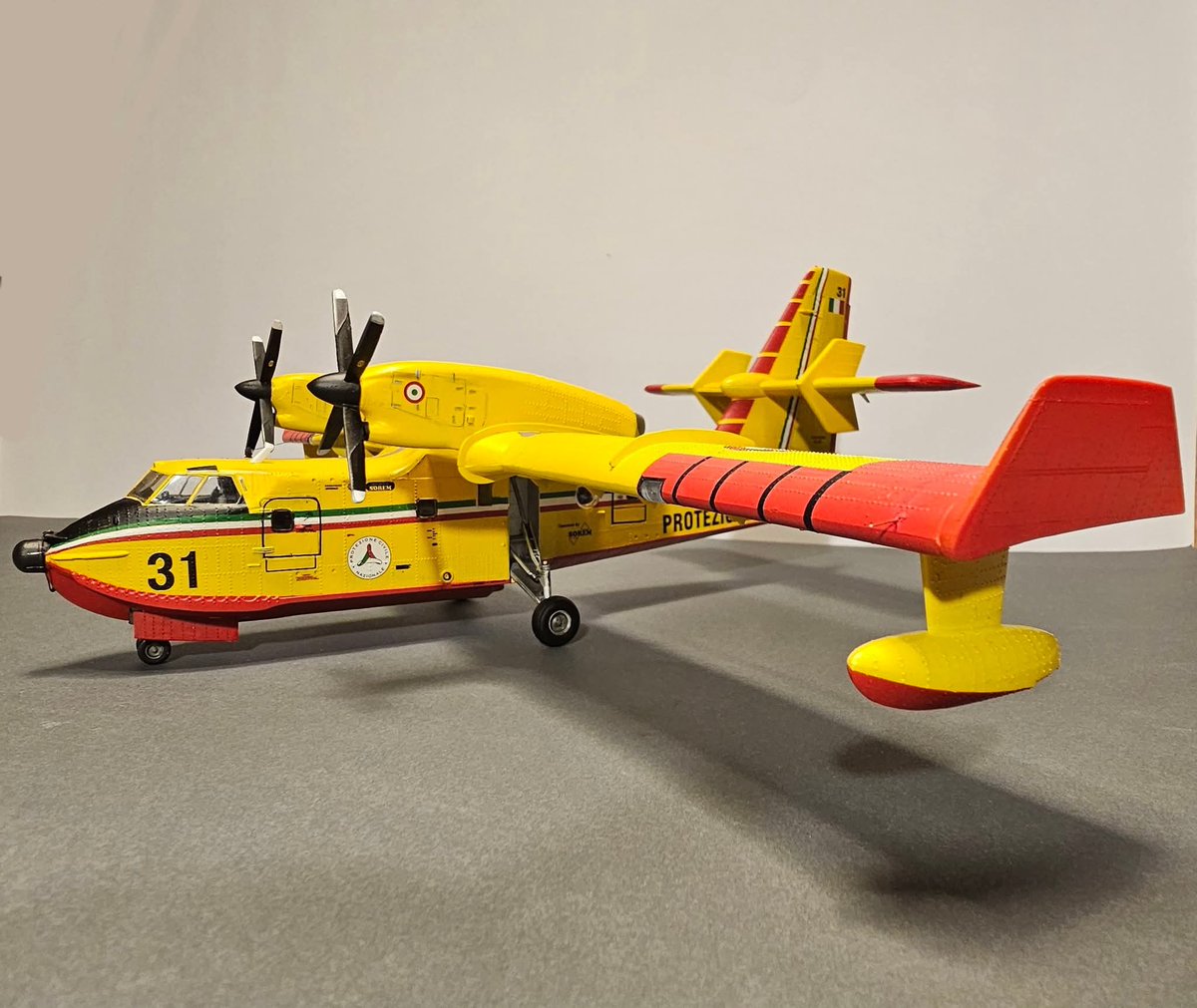 Italeri Model Kits tweet media