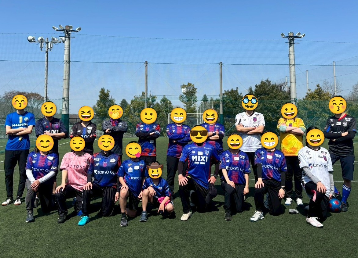 Zyottyuge7's tweet photo. 第3回 FC東京サポ超初心者🔰クリニックにご参加いただき、ありがとうございました。
ボールを蹴るのが初めての方も、終わる頃には試合でゴールを決めちゃう！
そんな素晴らしい光景もありました✨

またのご参加お待ちしております😉

#FC東京 #fctokyo #フットサル https://t.co/6EzIXWZNtZ