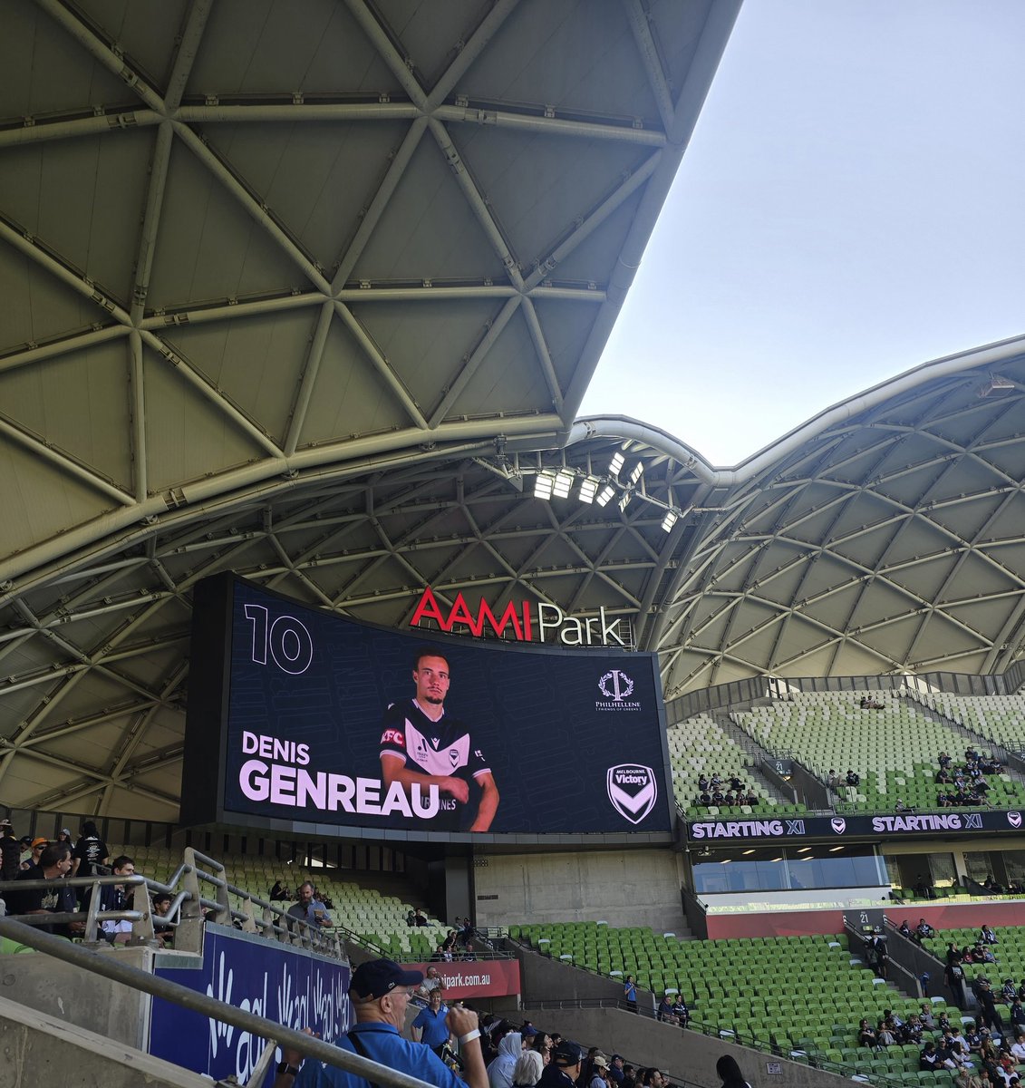 Antoinega tweet media