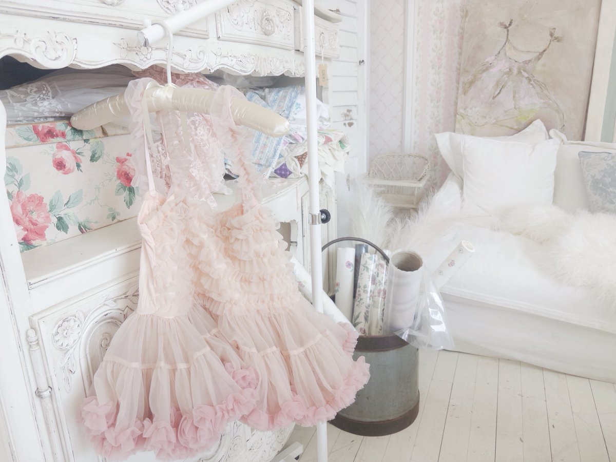 묘 ໒꒱⋆* tweet media